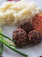 Easy Turkish Meatballs aka Köfte