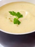 Cozy Potato Soup With Lemon And Egg Thickenning