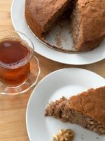 Easy Cinnamon Walnut Cake Recipe
